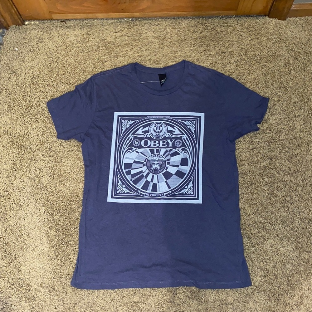 Obey skateboarding brand shirt